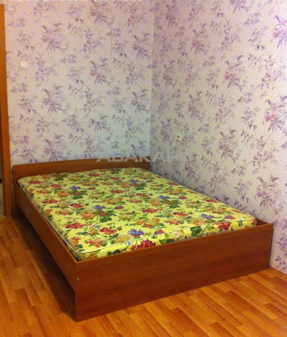 1-комнатная Калинина Калинина ул. за 13000 руб/мес фото 1