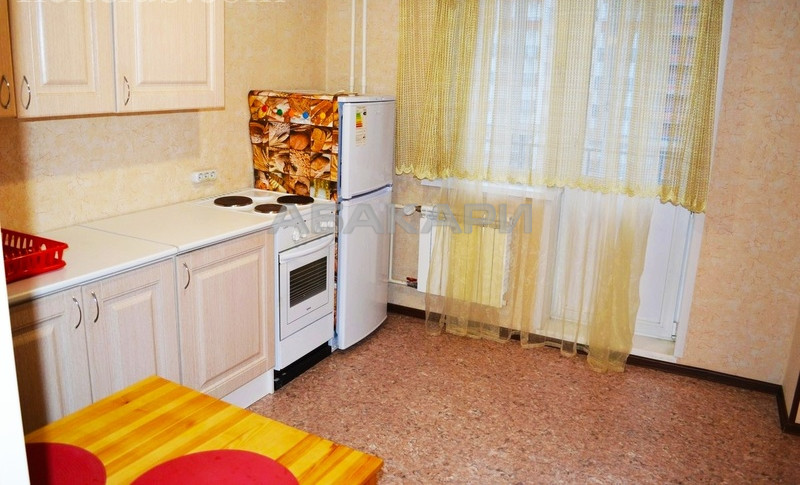 1-комнатная Новосибирская Новосибирская ул. за 15000 руб/мес фото 2