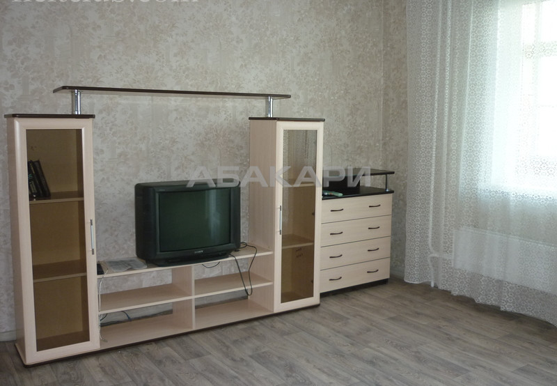 2-комнатная Республики Центр за 17000 руб/мес фото 1
