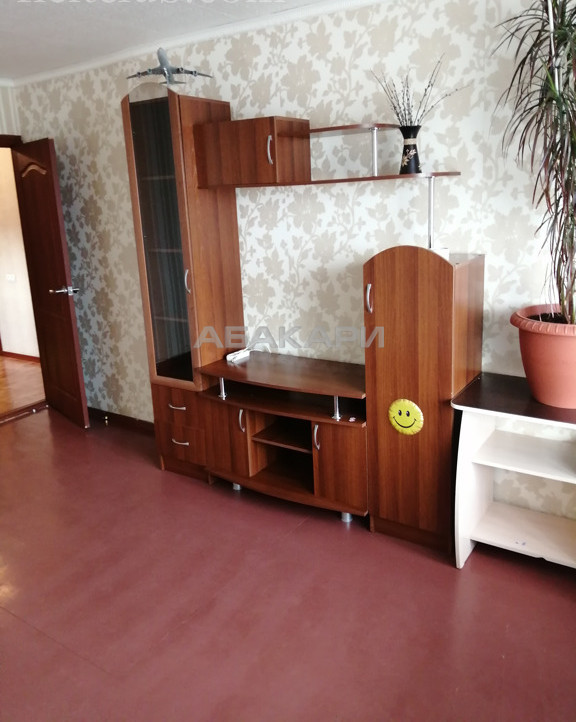 2-комнатная Парашютная к-р Енисей за 15000 руб/мес фото 2
