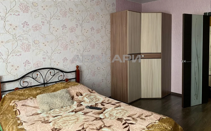 2-комнатная Батурина  за 28000 руб/мес фото 4