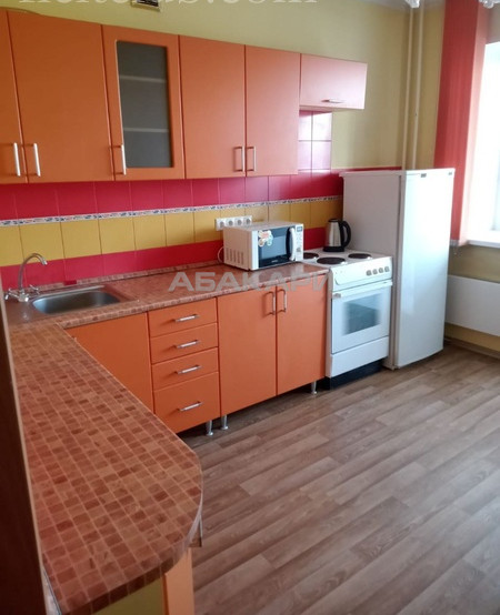 2-комнатная Чкалова Николаевка мкр-н за 24000 руб/мес фото 3