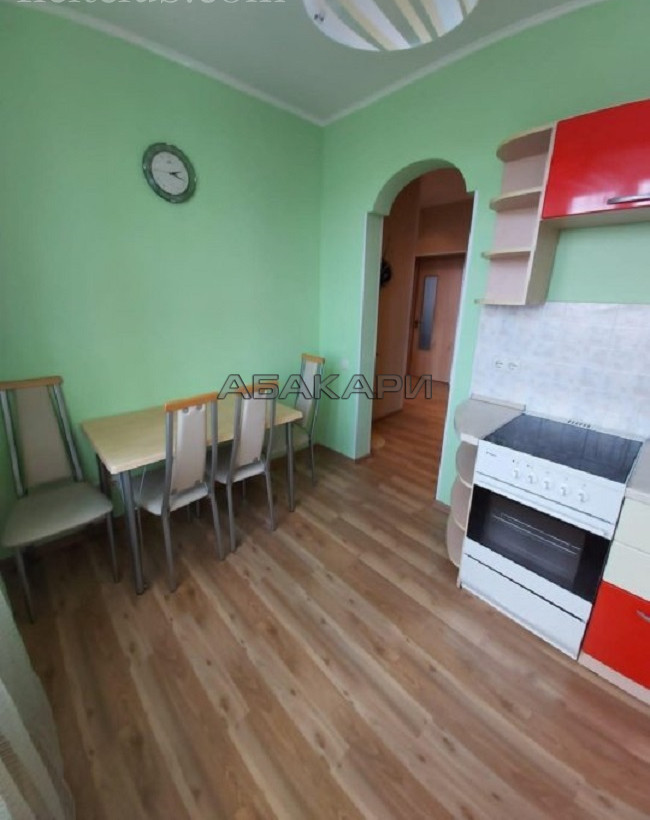1-комнатная Кирова Центр за 29000 руб/мес фото 6